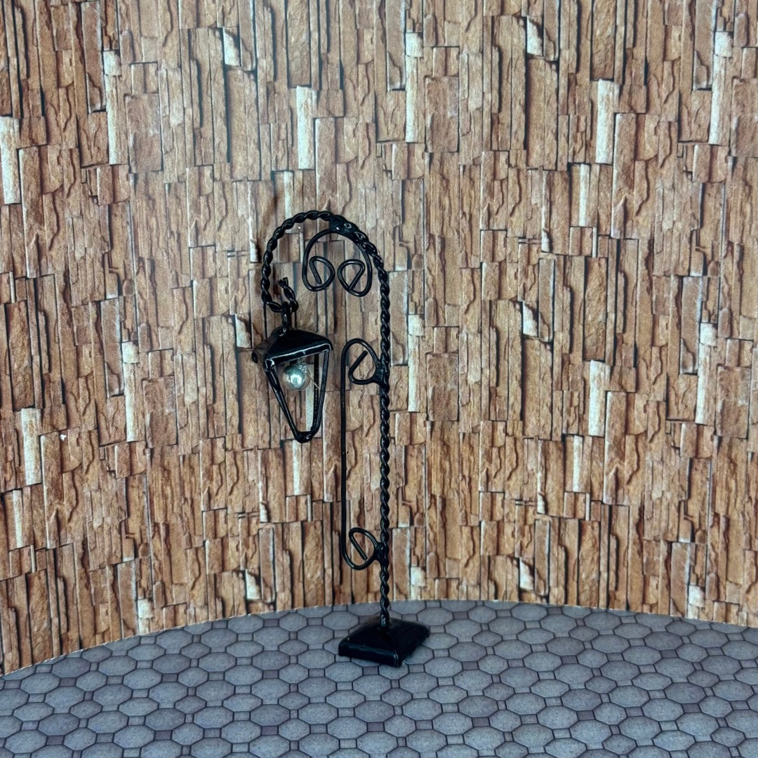 Farol miniatura C1