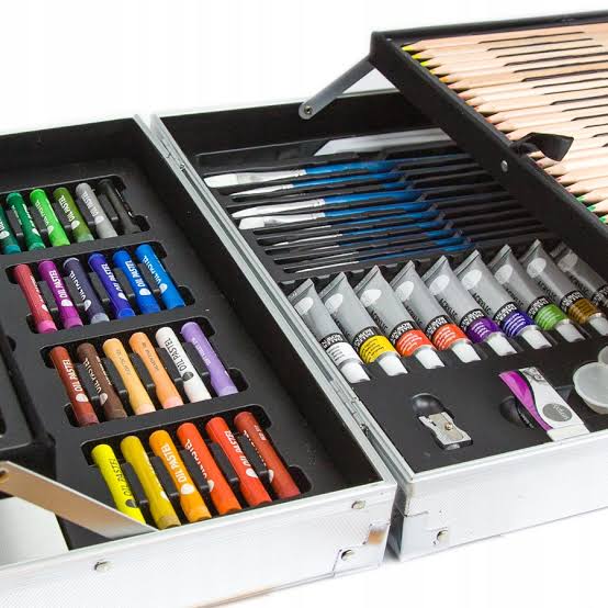 Set de arte 122 piezas Daler-Rowney